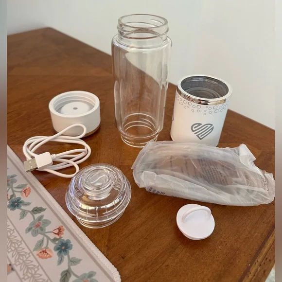 Lumiere Hydrogen Infusing Water Bottle - Has many health benefits! - Picture 1 of 14